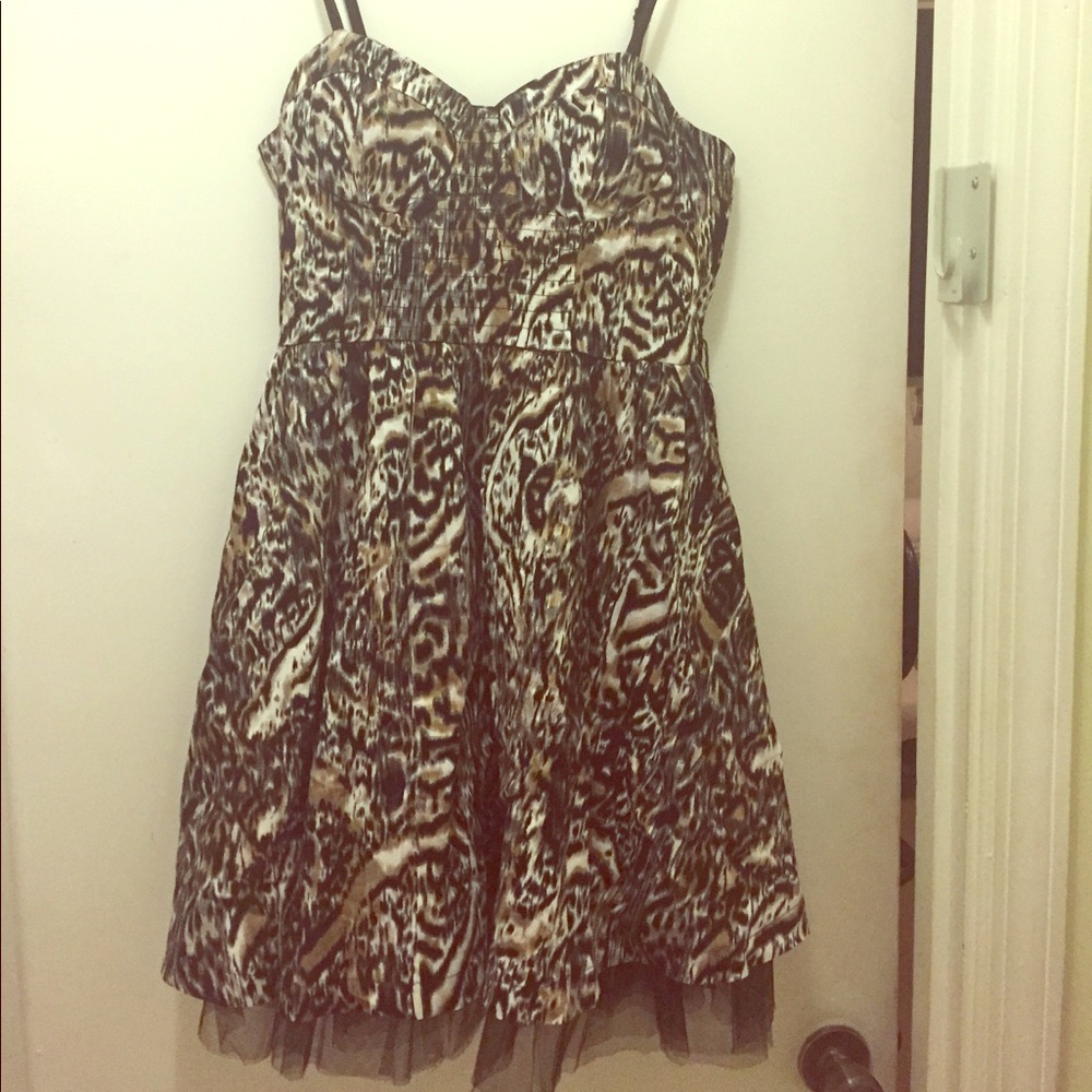 Women’s dress